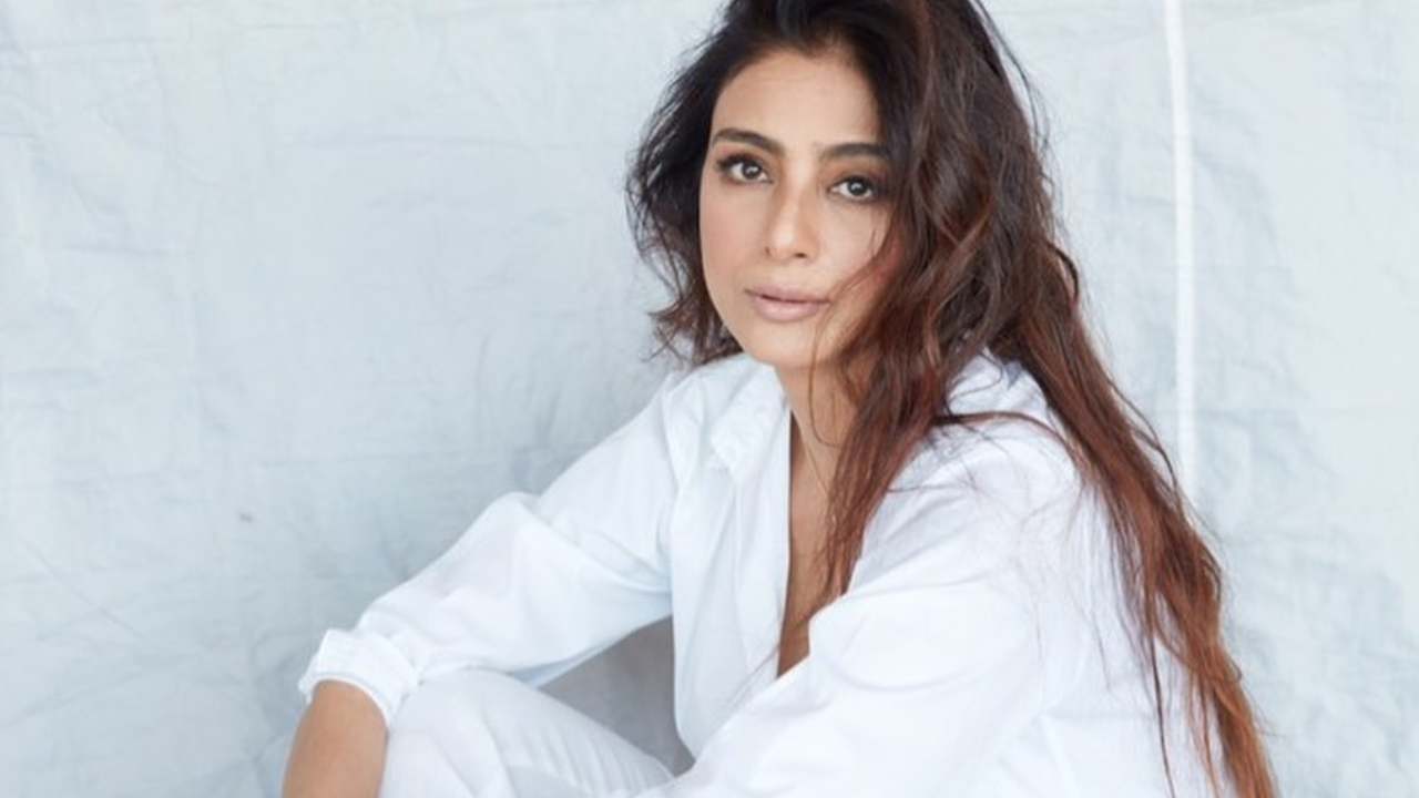 Tabu : 50 వేలు పెట్టి అందం కోసం ఓ క్రీమ్ కొన్నాను.. రెండు సార్లు రాశాను.. ఆ తర్వాత..