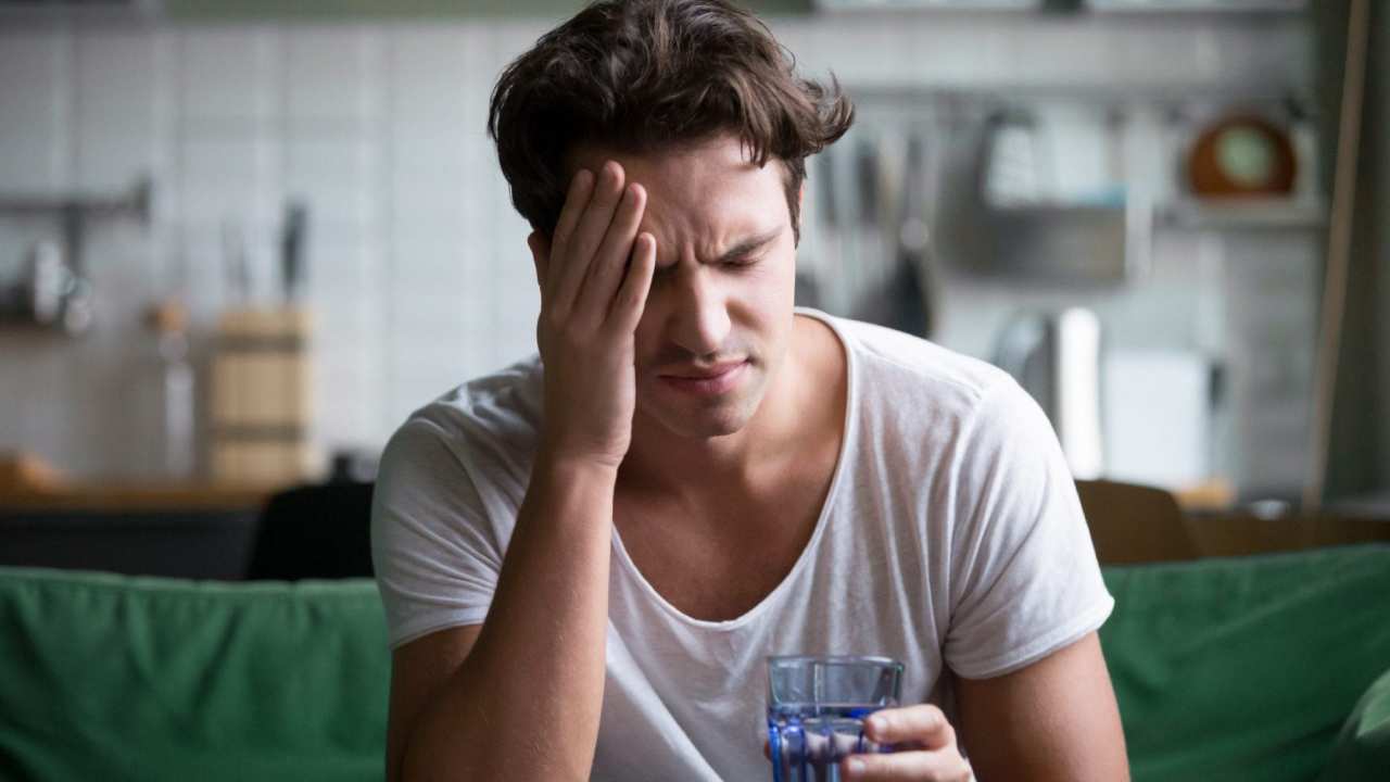 Hangover : హ్యాంగ్ ఓవర్ తగ్గించుకోవడం ఎలా??