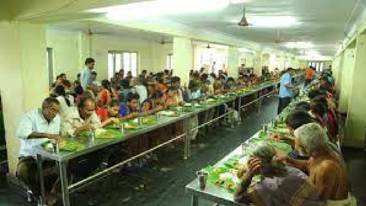 Annavaram Annadanam:అన్నవరంలో అన్నదానం అరటాకుల్లోనే: విశాఖ శారదాపీఠం