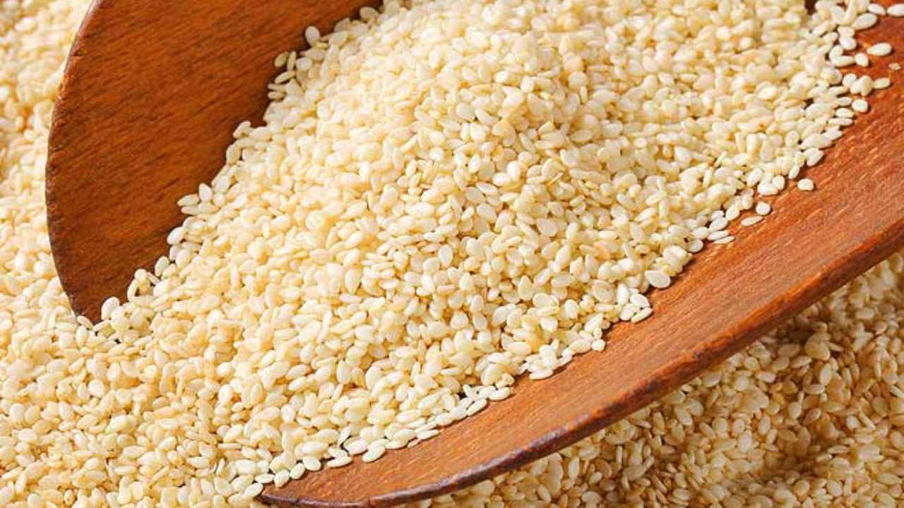 Sesame : నువ్వులు తినడం వలన ఎన్ని ఉపయోగాలు ఉన్నాయో తెలుసా??