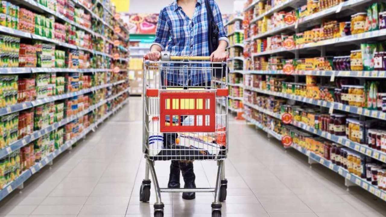 Shopping : షాపింగ్ ఖర్చు ఎక్కువైందని బాధపడుతున్నారా.. అయితే ఇలా చేయండి..