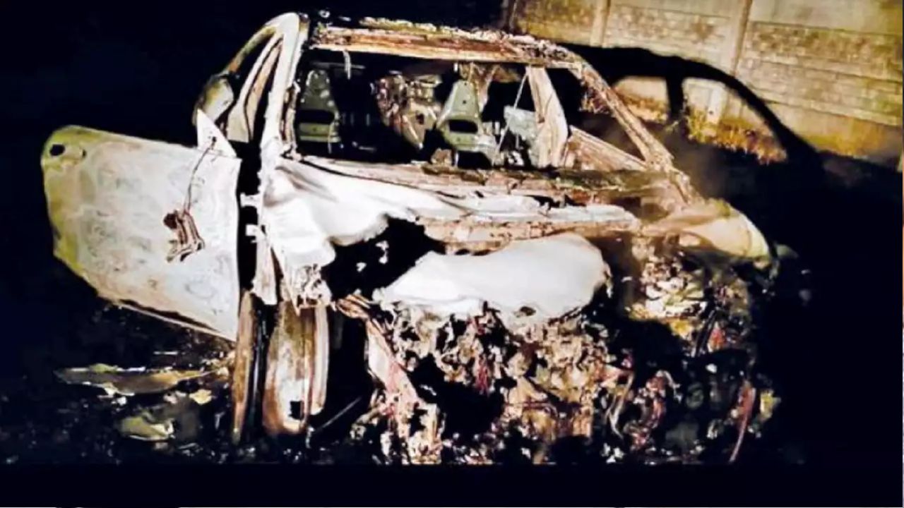 Doctor Car Burnt: ప్రియురాలితో గొడవ.. రూ.70 లక్షల కారు తగలబెట్టేసిన డాక్టర్