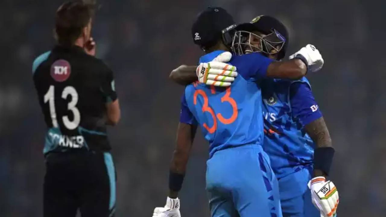 IND vs NZ 2nd T20 Match : ఉత్కంఠ పోరులో కివీస్‌పై భారత్‌ జట్టు విజయం ..