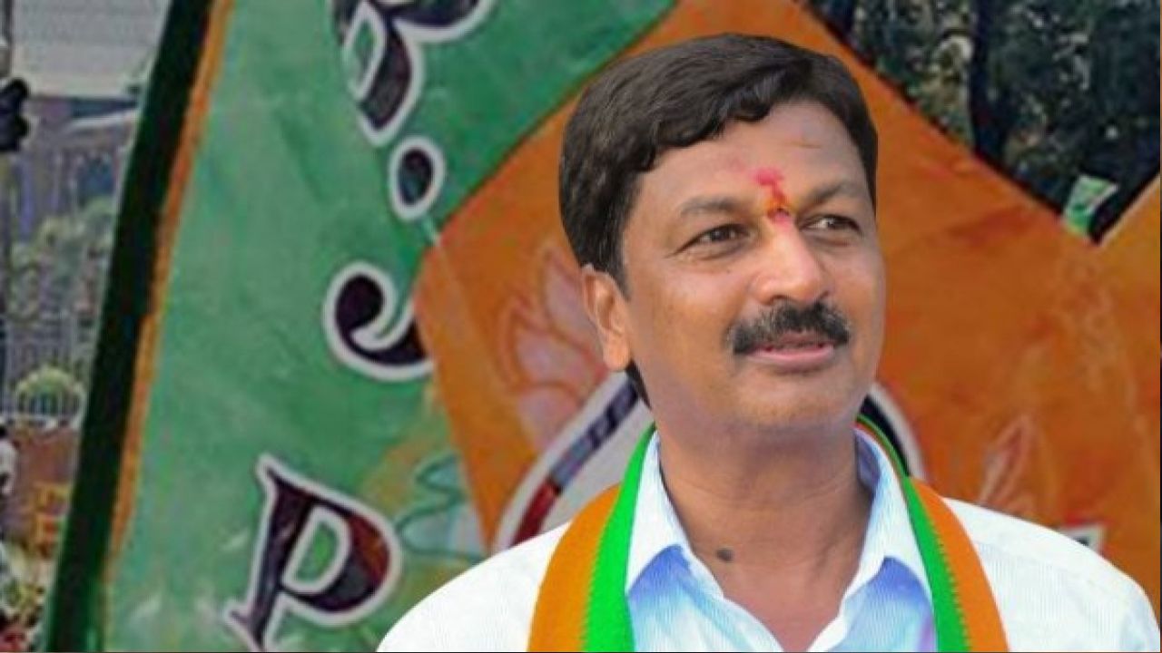 Ramesh Jarkiholi: వాళ్ళు రూ.3 వేలు ఇస్తాం.. మేం రూ.6 వేలు ఇస్తాం.. బీజేపీ ఎమ్మెల్యే సంచలన ప్రకటన!