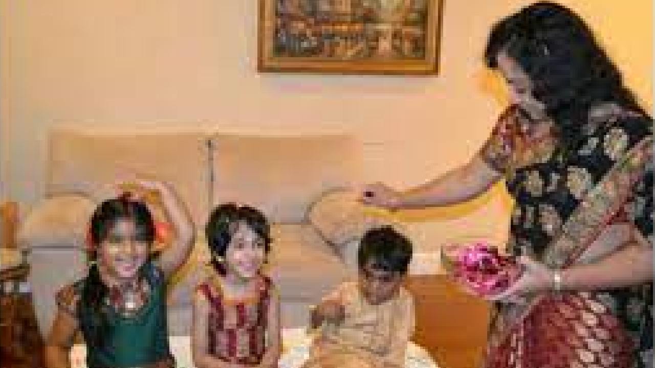 Specialty of Plum fruits on Bhogi festival: భోగి పండుగరోజు రేగుపళ్లను పిల్లల తలపై ఎందుకు పోస్తారో తెలుసా…?