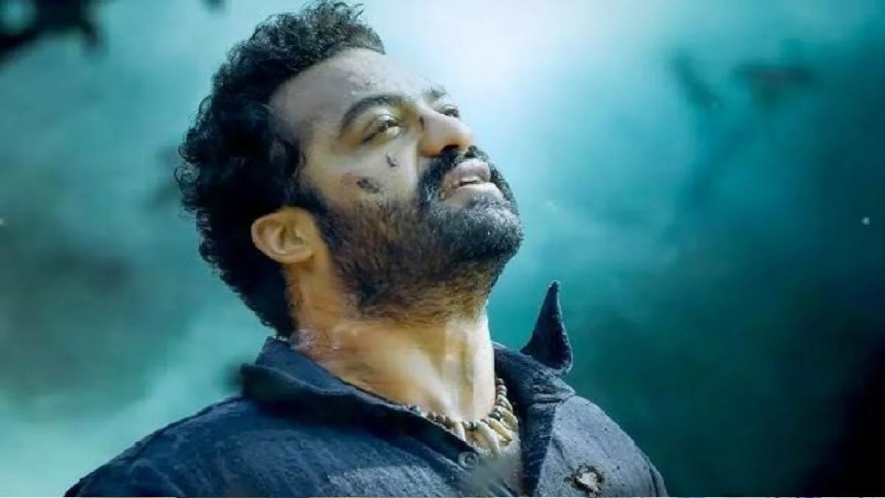 NTR : కనురెప్పతో కూడా పెర్ఫార్మన్స్ చేయగల నటుడు ఎన్టీఆర్.. లాస్ ఏంజెల్స్ వేదికపై రాజమౌళి!