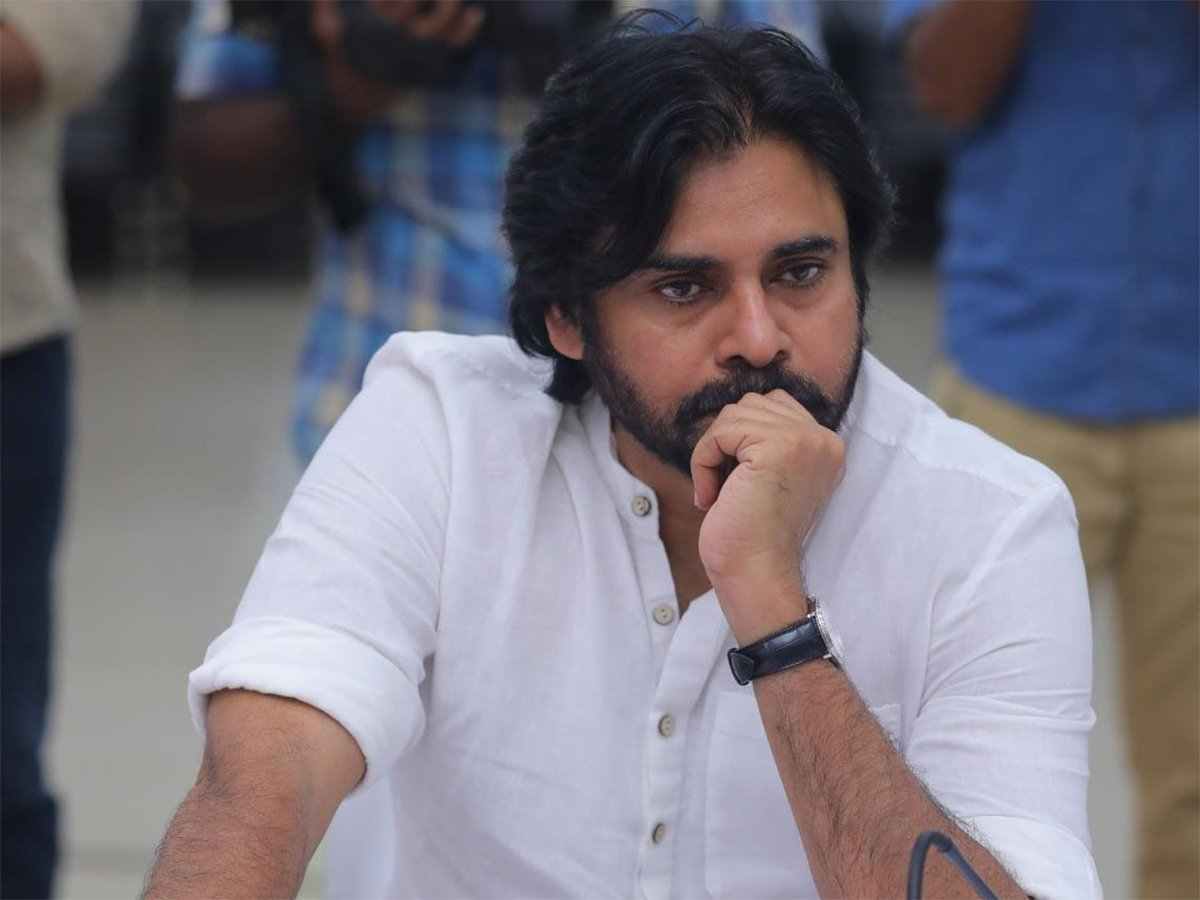 Pawan Kalyan: ఏపీ రాజకీయాలలో ఇప్పుడు కీలకం జనసేనానేనా?