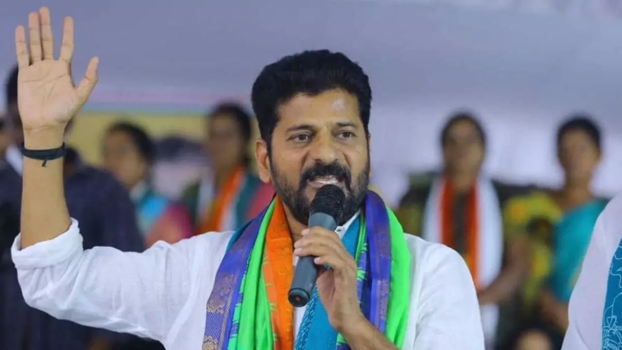 Question Paper Leak: ప్రశ్నాపత్రాల లీక్‌పై గవర్నరుకు రేవంత్ లేఖ.. కేటీఆర్ స్కాంను కప్పిపుచ్చేలా చేస్తున్నారని ఆరోపణ!
