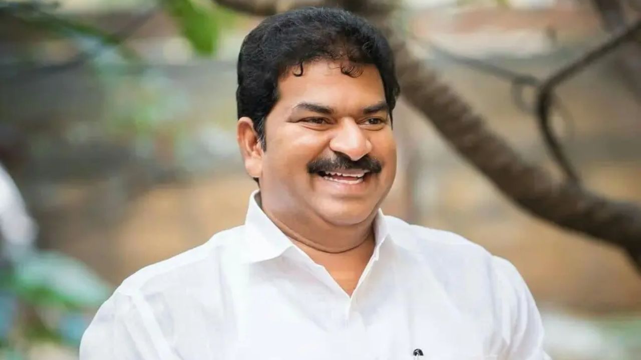 Varupula Raja: గుండెపోటుతో టీడీపీ నేత వరుపుల రాజా హఠాన్మరణం.. తీరని లోటని చంద్రబాబు విచారం!